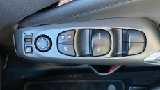 Nissan Juke 1.6 Hybrid N-Connecta 5dr Auto Hybrid Hatchback